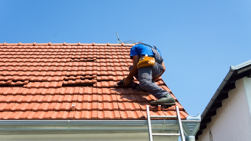 Protect Your Home with Roofing West Palm Beach FL Solutions That Withstand Extreme Weather