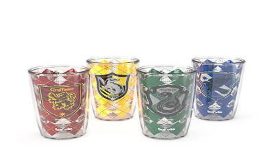 Outdoor Entertaining Made Easy With Insulated Glasses For Drinking