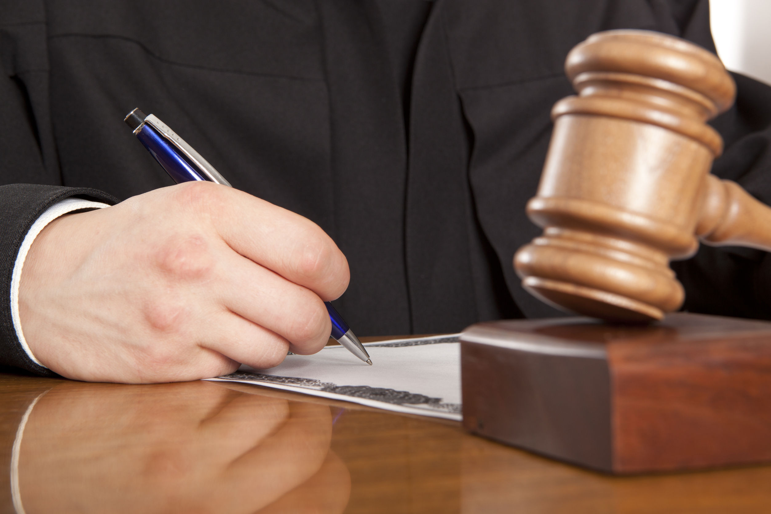 Navigating the Complexities with a Divorce Lawyer in Huntsville, AL