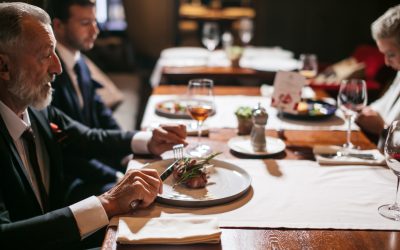 Savor coastal dining with restaurants in Fripp Island offering local seafood delights